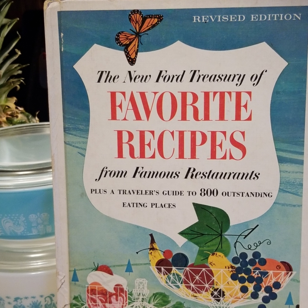 Vintage-The New Ford Treasury of Favorite Recipes
